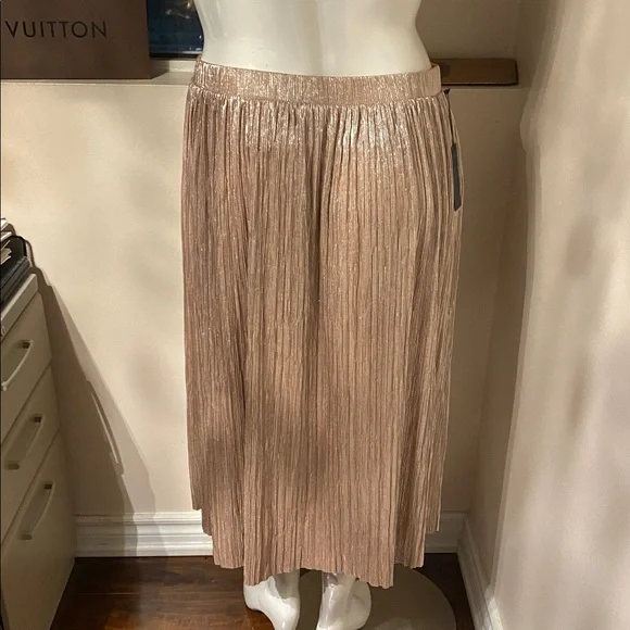 Vince Camuto Shimmering Tan Midi Skirt - Picture 1 of 8